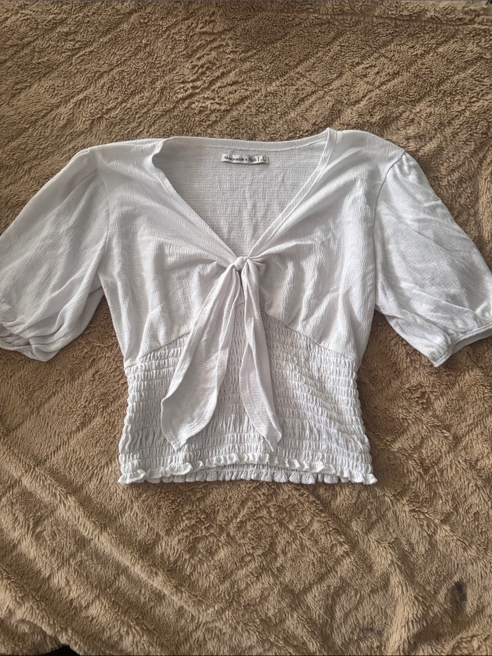 Abercrombie & Fitch White Tie-Front Smocked Waist Puff Sleeve Crop Top